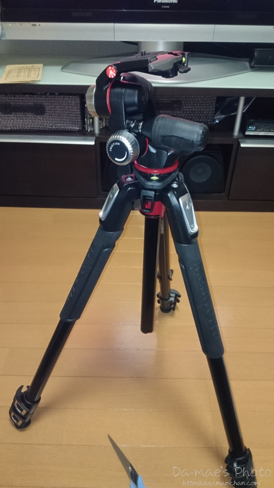 中古】Manfrotto プロ三脚 190シリーズ アルミ 4段 + RC2付3Way雲台